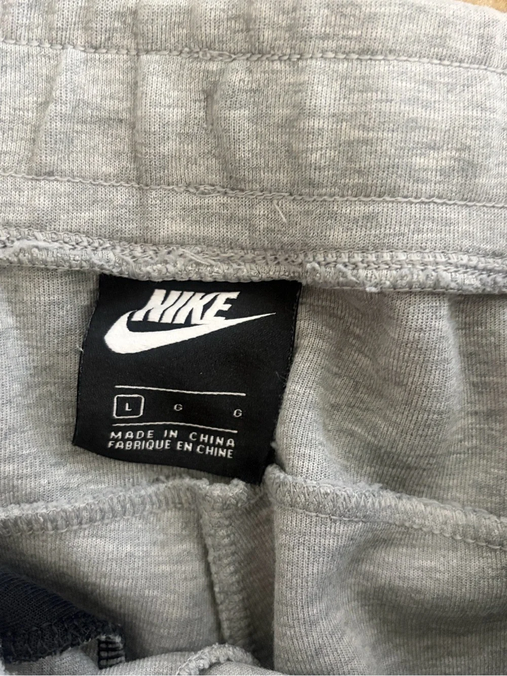 Nike Mens Joggers